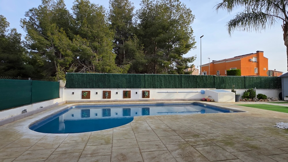 Property 2473 - Image 10